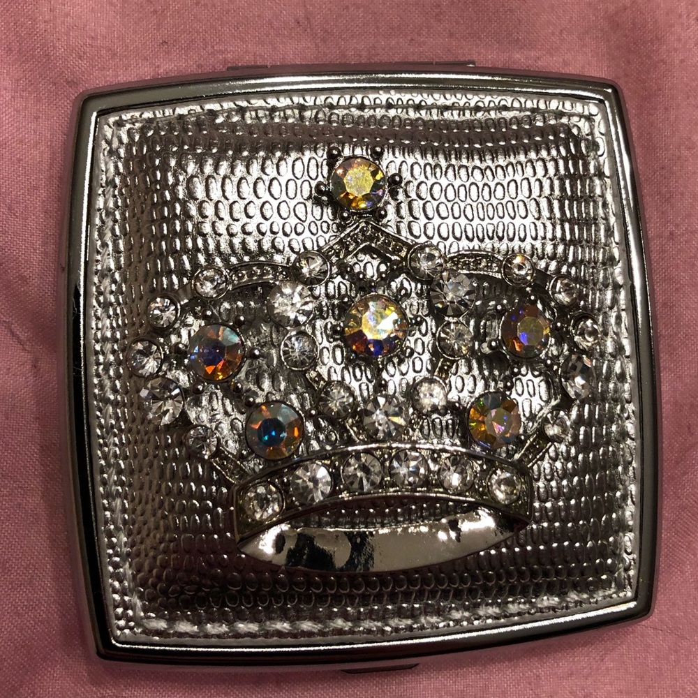 Rhinestone Mirrored Compact